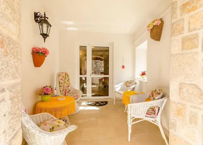 Dom wakacyjny House Stone House In Center Jelsa (Hvar)